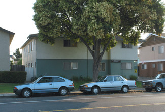 2131 Monroe St in Santa Clara, CA - Building Photo - Building Photo