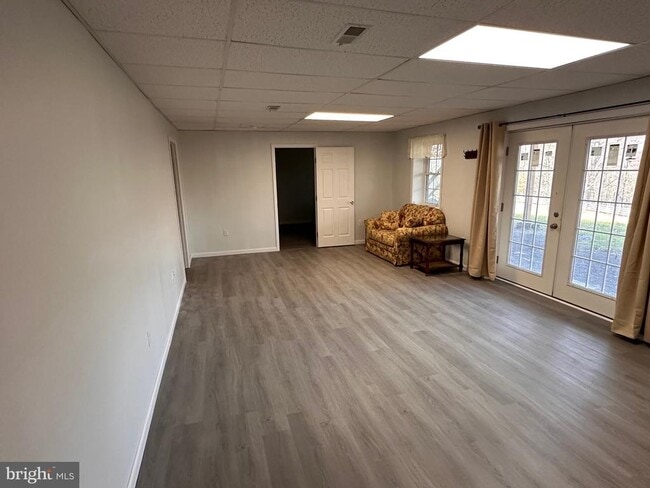 property at 22 Silverhill Ln