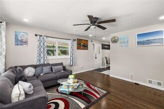 4317 Brookside Dr in Forest Park, GA - Building Photo - Building Photo