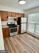 422 Nikki Terrace SE in Leesburg, VA - Building Photo - Building Photo