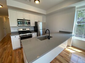 178 Washington St in Newburgh, NY - Building Photo