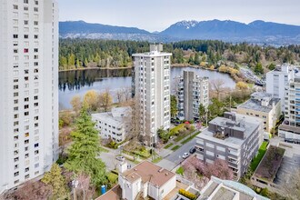 Lost Lagoon Terrace in Vancouver, BC - Building Photo - Building Photo