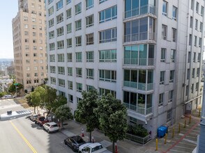 Twelve Hundred California in San Francisco, CA - Building Photo - Building Photo