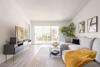 7767 Jewel Ln in Naples, FL - Building Photo - Building Photo