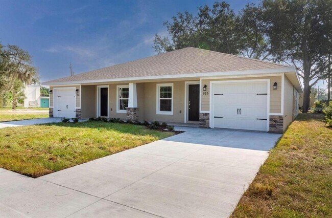 920 S Eustis St in Eustis, FL - Building Photo - Building Photo