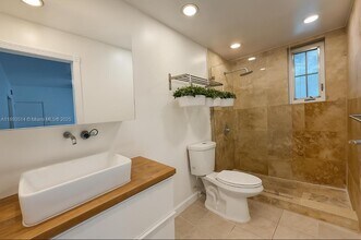 610 Michigan Ave in Miami Beach, FL - Building Photo - Building Photo