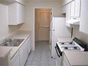 12406 Deer Falls Dr in Austin, TX - Building Photo - Building Photo