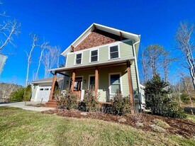 40 Ted Linn Dr in Fairview, NC - Building Photo