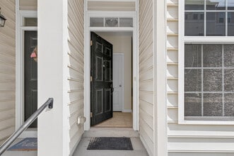 42321 San Juan Ter, Unit 42321 San Juan Terrace in Aldie, VA - Building Photo - Building Photo