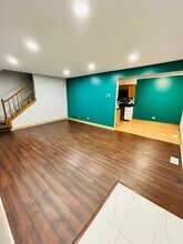 84 Maplewood Dr in Vernon Hills, IL - Building Photo - Building Photo