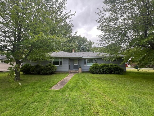 property at 1302-1304 S 5th Ave