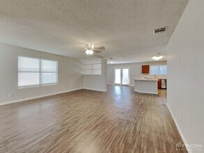 9945 Sparrow Hawk Ln in Fort Worth, TX - Building Photo - Building Photo