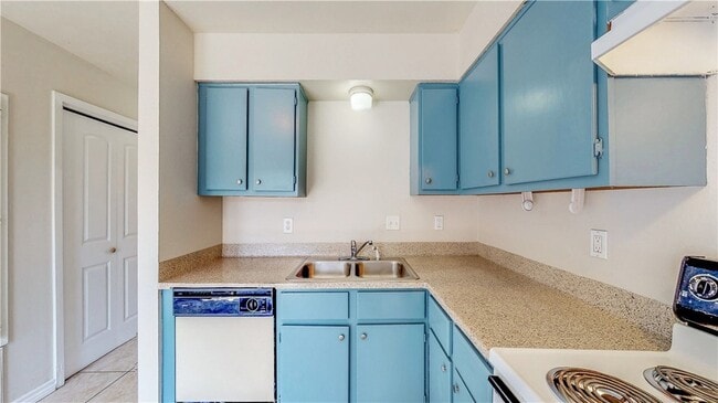 2912 Prairie Flower Cir in Bryan, TX - Building Photo - Building Photo