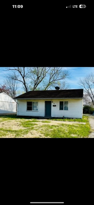 property at 28 Agnes Dr