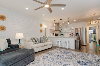 600 Carolina Beach Ave S in Carolina Beach, NC - Building Photo - Building Photo