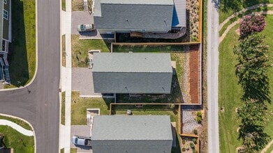 1112 Blueview Dr in Black Mountain, NC - Building Photo - Building Photo