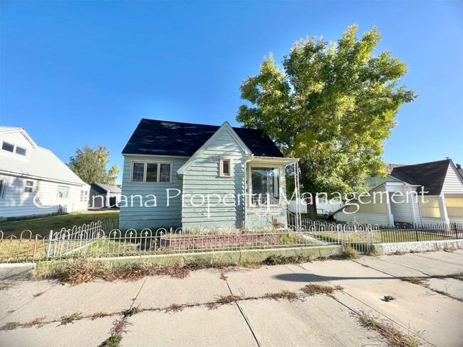 616 E 4th St in Anaconda, MT - Building Photo - Building Photo