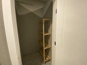 330 Harewood Rd in Nanaimo, BC - Building Photo - Building Photo