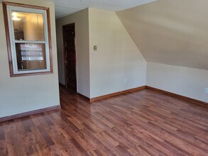 429 Manning Blvd, Unit Two in Albany, NY - Building Photo - Building Photo