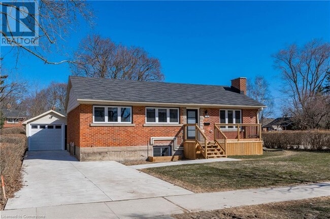 property at 178 Fairfield Ave