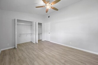 536 SW 22nd Terrace in Fort Lauderdale, FL - Building Photo - Building Photo