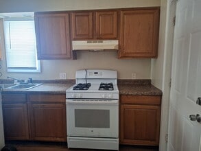 702 N Catherine St in Bay City, MI - Building Photo - Building Photo