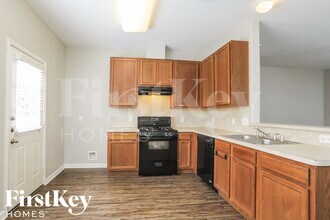 12911 Pine Meadows St in Tomball, TX - Building Photo - Building Photo