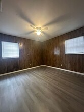 3408 E Lambright St in Tampa, FL - Building Photo - Building Photo