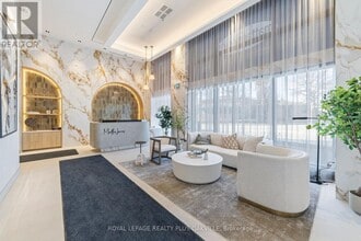 2088 James St in Burlington, ON - Building Photo - Building Photo