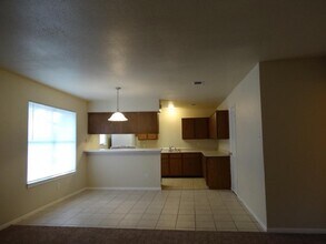 3215 Hirschfield Rd in Spring, TX - Building Photo - Building Photo
