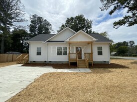 6 Glenwood School Rd NE in Rome, GA - Building Photo