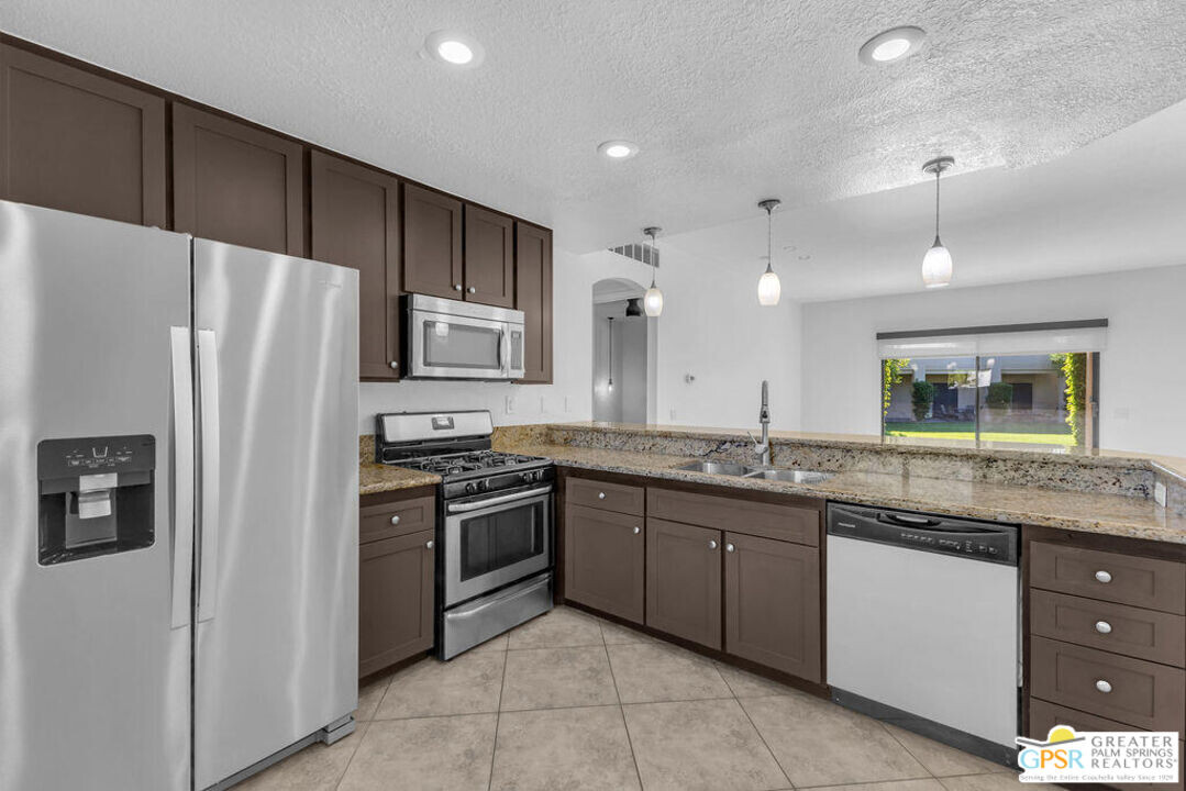 67575 N Natoma Dr in Cathedral City, CA - Building Photo