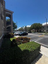 22621 SW 88th Pl in Cutler Bay, FL - Building Photo - Building Photo
