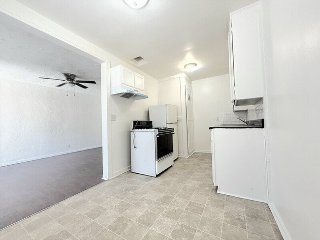 property at 8510 San Pedro St