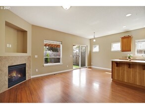 4734 SW 184th Ave in Beaverton, OR - Building Photo - Building Photo