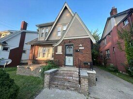 16930 Santa Rosa Dr in Detroit, MI - Building Photo