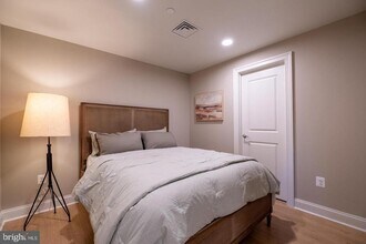 1801 Market St in Philadelphia, PA - Building Photo - Building Photo