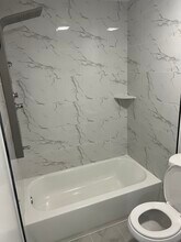 1806 67th Ave, Unit 2 in Philadelphia, PA - Foto de edificio - Building Photo