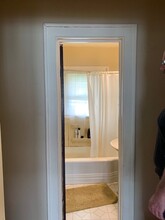 612 W Cherokee Dr in Bloomington, IN - Foto de edificio - Building Photo