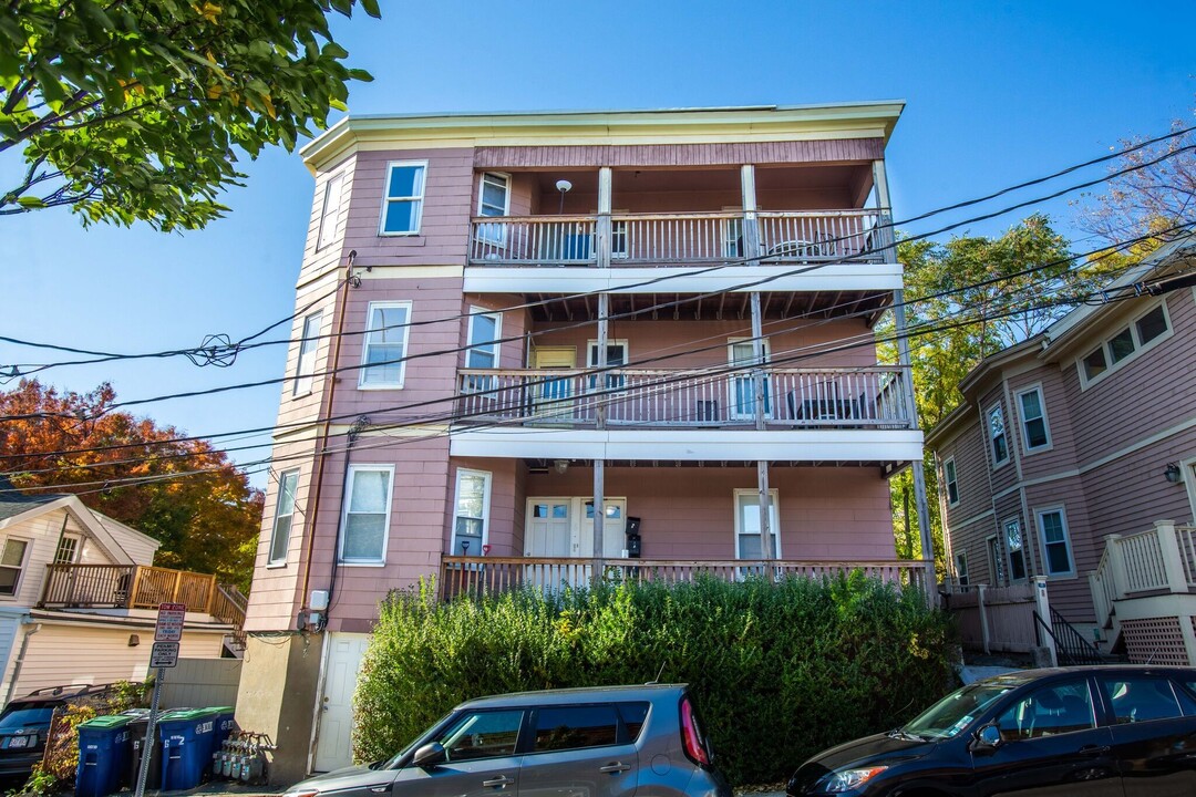 6 Belmont St, Unit 2 in Somerville, MA - Building Photo