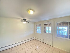 94 Millville St in Salem, NH - Building Photo - Building Photo