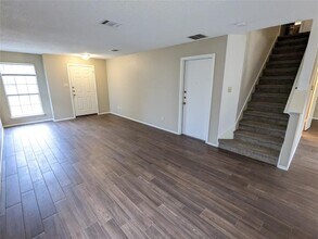 8608 Dandelion Trail in Austin, TX - Building Photo - Building Photo