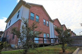 The Quarters on Luther in College Station, TX - Building Photo - Other