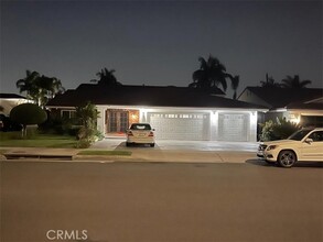 8349 Charloma Dr in Downey, CA - Building Photo - Building Photo