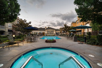 Bridgeport Coast in Santa Clarita, CA - Foto de edificio - Building Photo