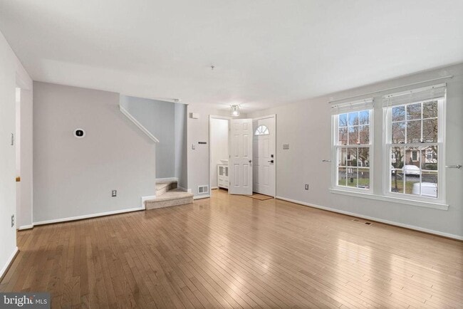 property at 2423 Bolton Ln