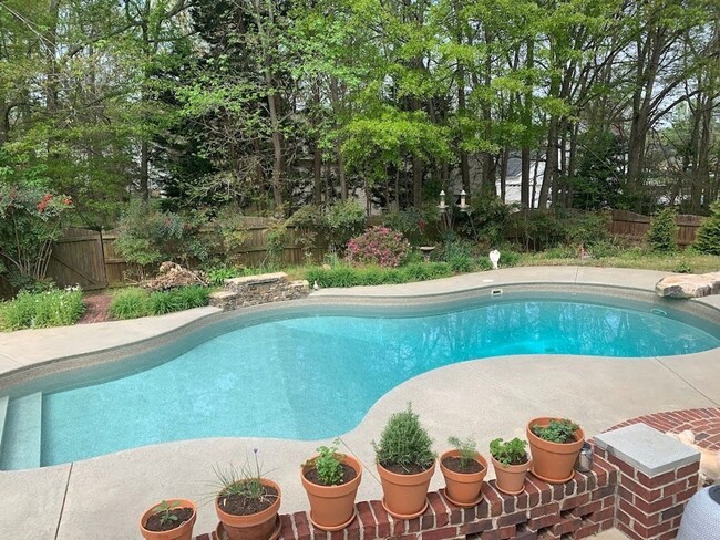 612 Heathercrest Ct in Simpsonville, SC - Building Photo - Building Photo