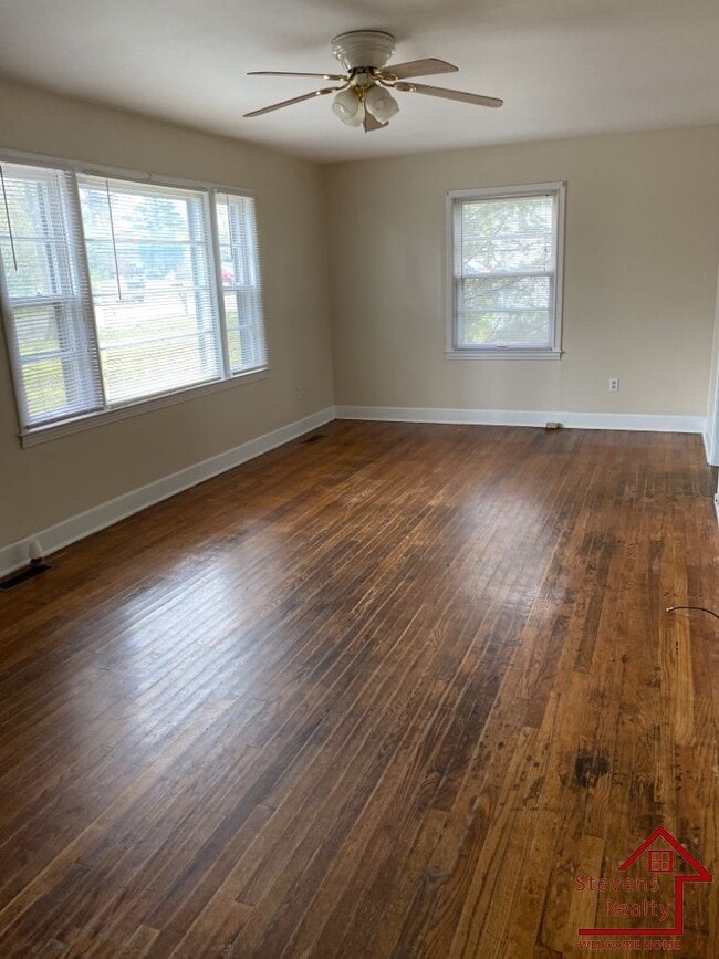 1338 Woodland Ave in Cookeville, TN - Building Photo - Building Photo