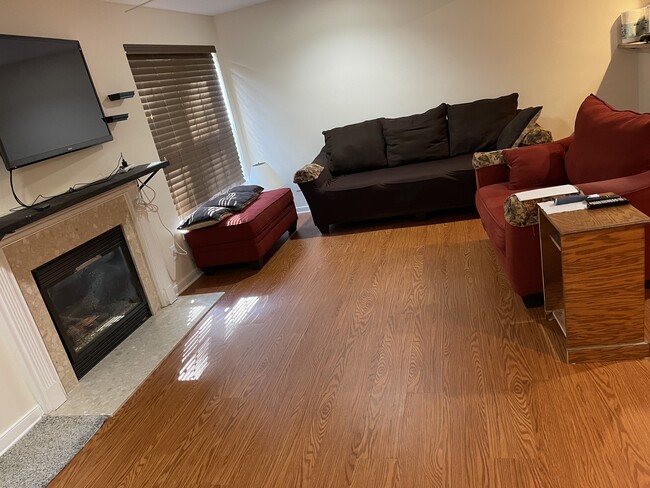 301 Kingscote Ln in Glen Allen, VA - Building Photo - Building Photo