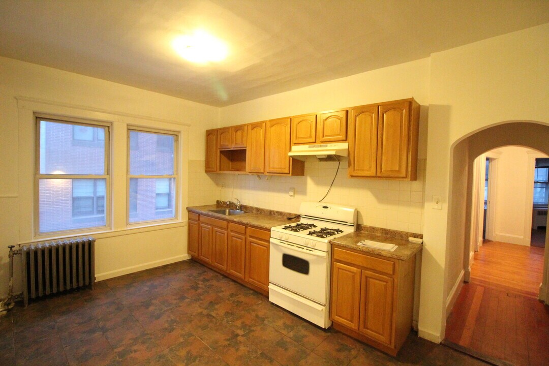 54 Brainerd Rd in Boston, MA - Building Photo